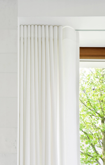 Systemy do wieszania dekoracji okiennych